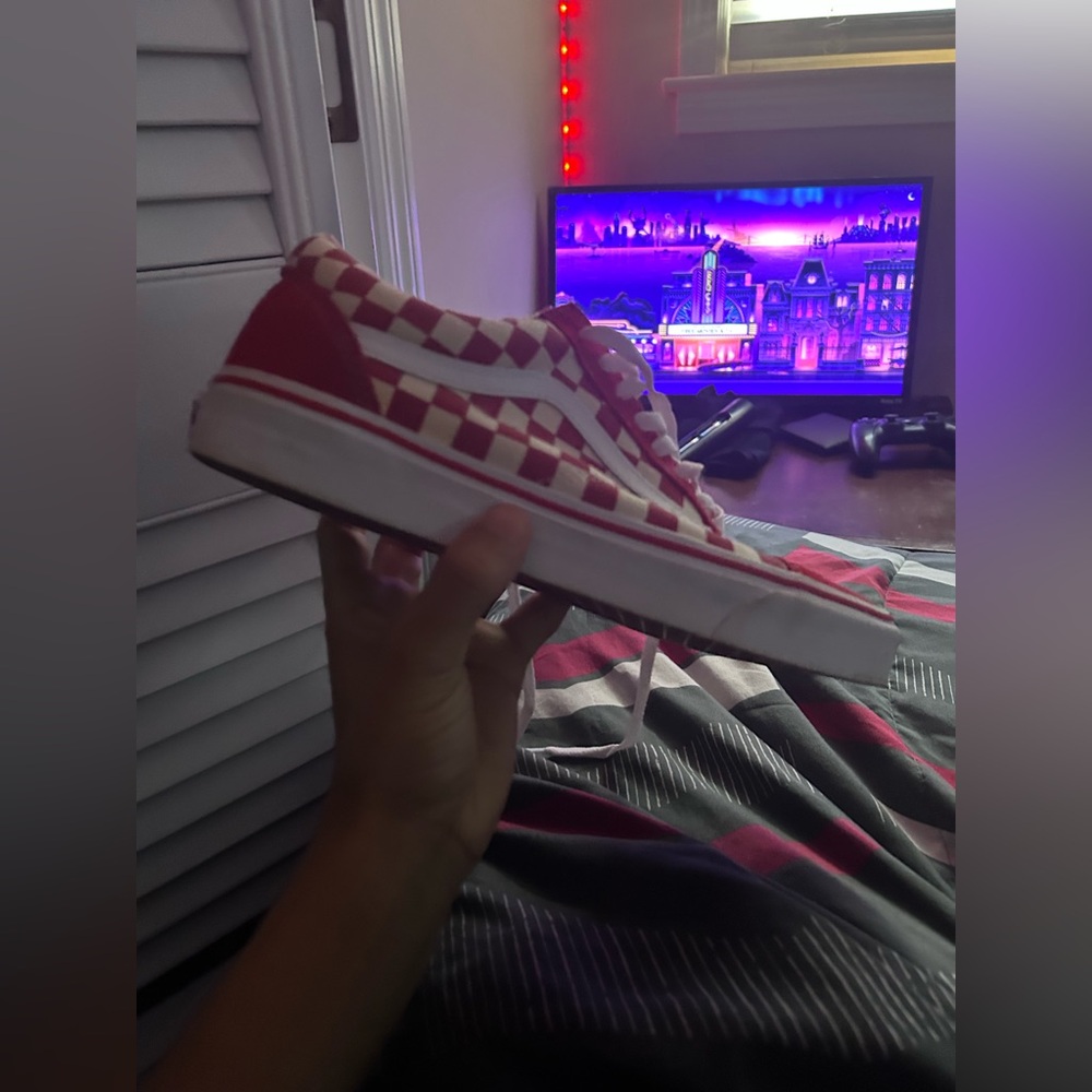 Checkered red vans - Picture 5 of 8